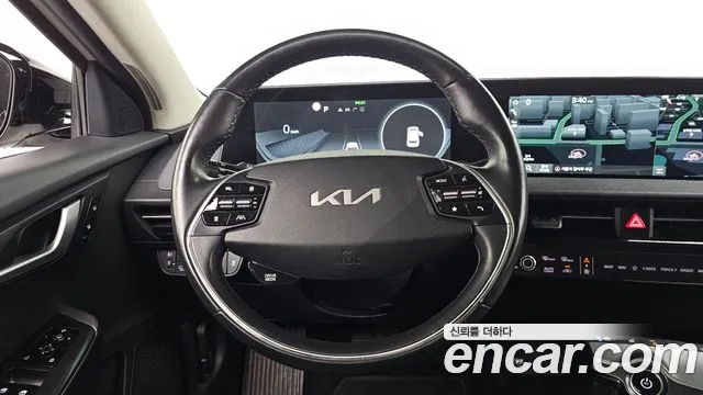 Kia EV6 Long Range — Фото автомобиля 12