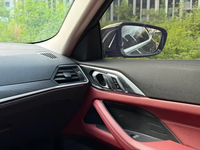 BMW BMW 4 Series 2022 425i M Sport Package — Фото автомобиля 10