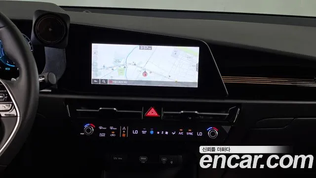 Kia Niro The All New — Фото автомобиля 20