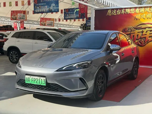 Фотография автомобиля — BYD Seal 05 DM-i
