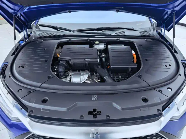 BYD Han — Фото автомобиля 10