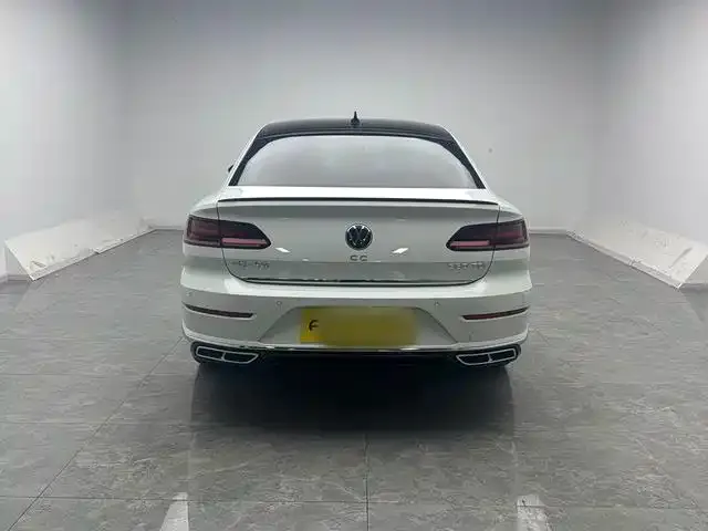 Volkswagen CC — Фото автомобиля 11