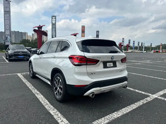 BMW X1 — Фото автомобиля 8