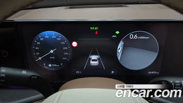 Hyundai Grandeur Grandeur (GN7) 2.5 Бензин 2WD — Фото автомобиля 2