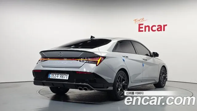 Hyundai Avante CN7 — Фото автомобиля 2