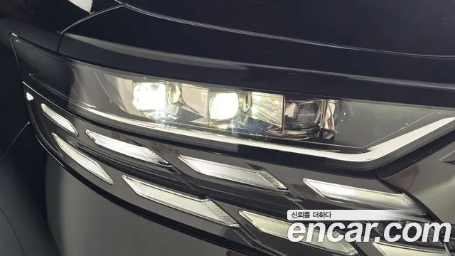 Toyota Alphard — Фото автомобиля 22