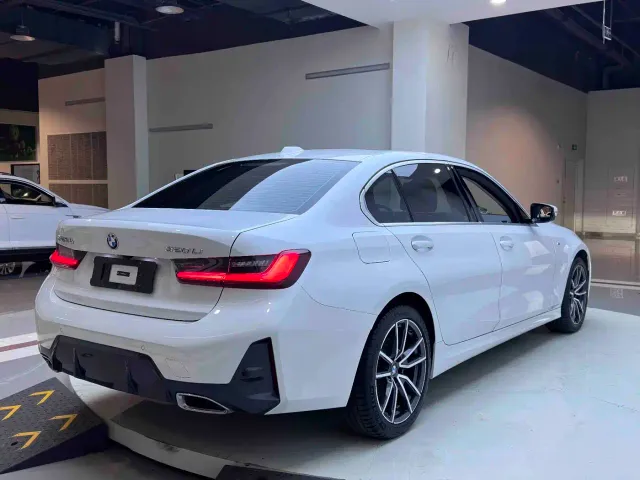 BMW 3 Series — Фото автомобиля 6
