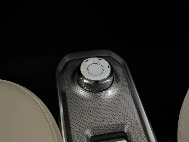 Baojun Yep — Фото автомобиля 13