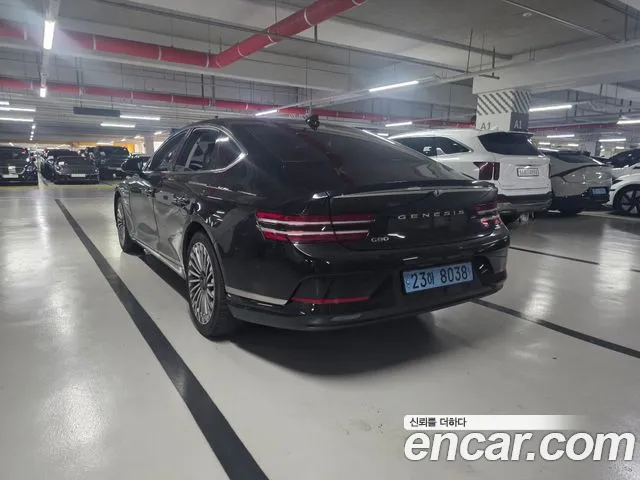 Genesis G80 RG3 — Фото автомобиля 4