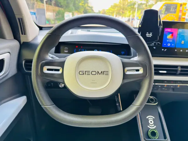 Geely Panda — Фото автомобиля 8
