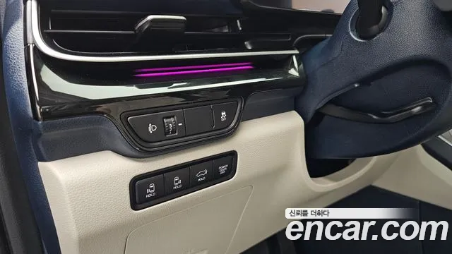 Kia Carnival 4th Gen — Фото автомобиля 24