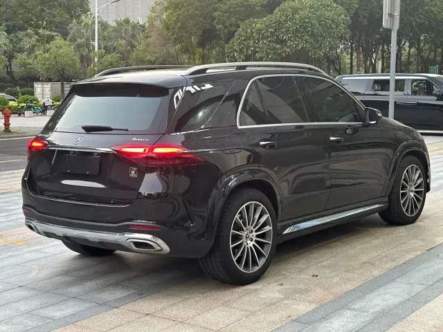 Mercedes-Benz GLE-Class — Фото автомобиля 15