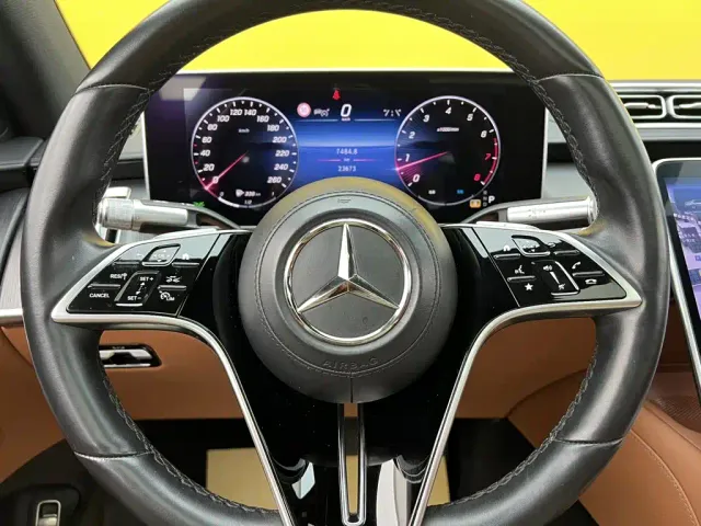 Mercedes-Benz S-Class — Фото автомобиля 15