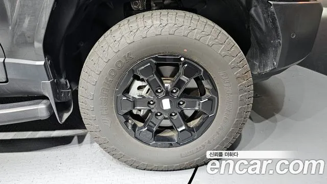 Kia Tasman Tasman 2.5T Бензин 4WD — Фото автомобиля 19