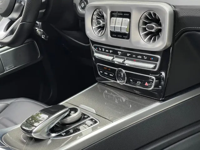 Mercedes-Benz G-Class — Фото автомобиля 12