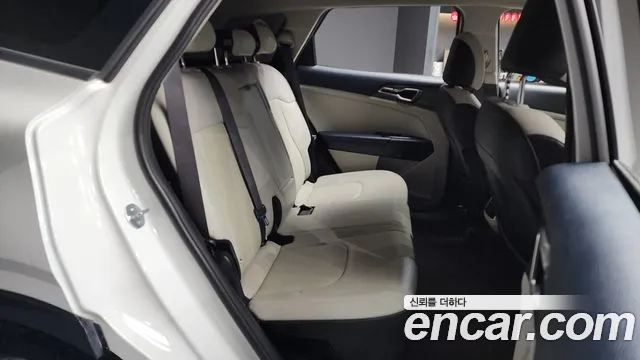 Kia Sportage — Фото автомобиля 12
