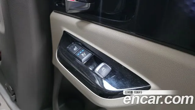 Kia Carnival 4th Gen — Фото автомобиля 17