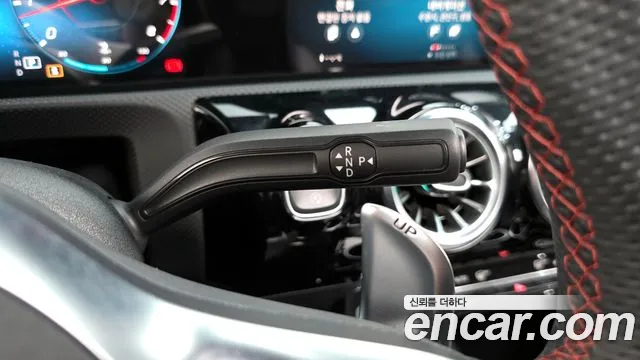 Mercedes-Benz A-Class — Фото автомобиля 9