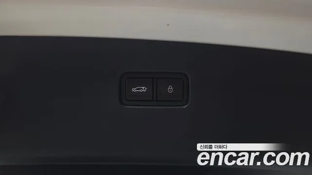 Genesis GV80 — Фото автомобиля 30