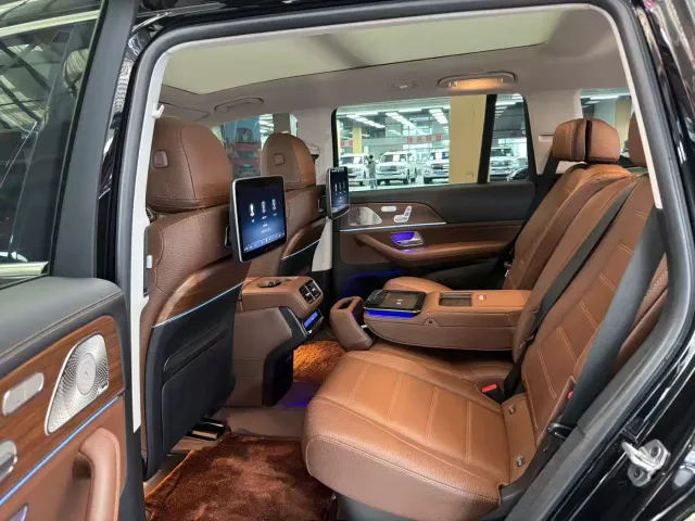 Mercedes-Benz GLS-Class — Фото автомобиля 15