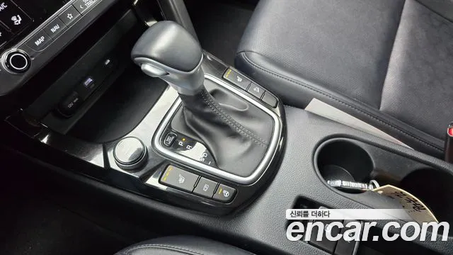 Kia Seltos New — Фото автомобиля 12