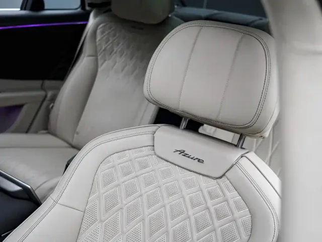 Bentley Flying Spur — Фото автомобиля 16