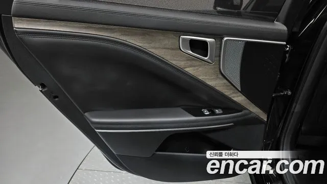 Kia K8 2.5 Бензин 2WD — Фото автомобиля 21