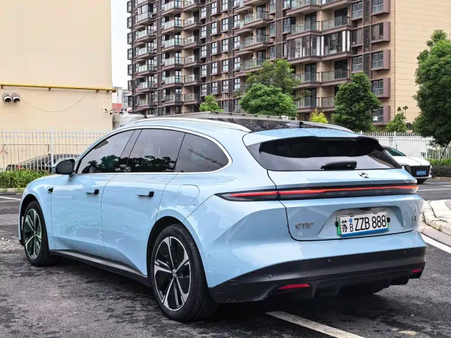 Nio ET5 Touring — Фото автомобиля 6