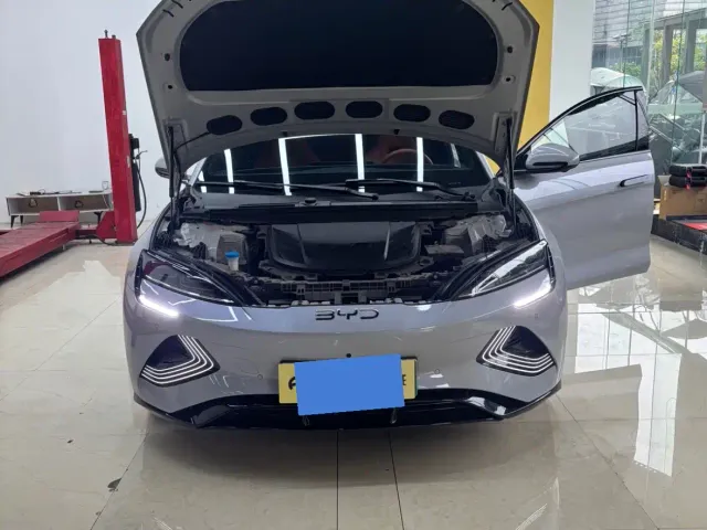 BYD Seal — Фото автомобиля 6