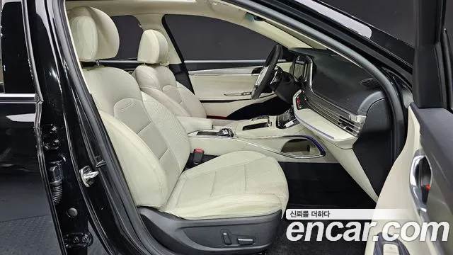 Hyundai Grandeur Новый Grandeur IG — Фото автомобиля 12