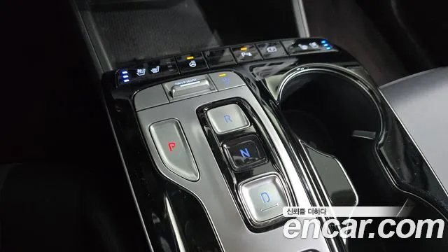 Hyundai Tucson Tucson (NX4) Бензин 1.6 турбо 2WD — Фото автомобиля 9