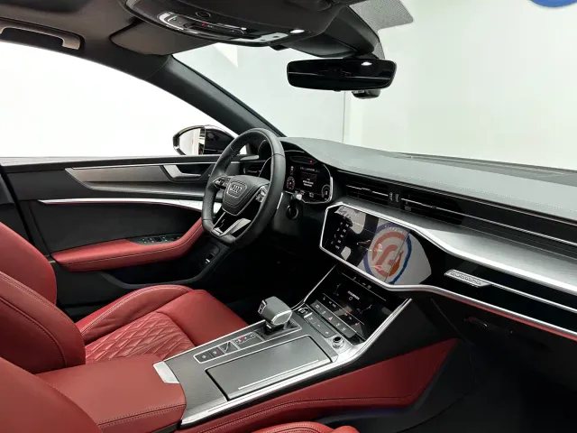 Audi A7L — Фото автомобиля 18