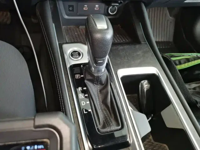 Nissan Teana — Фото автомобиля 9