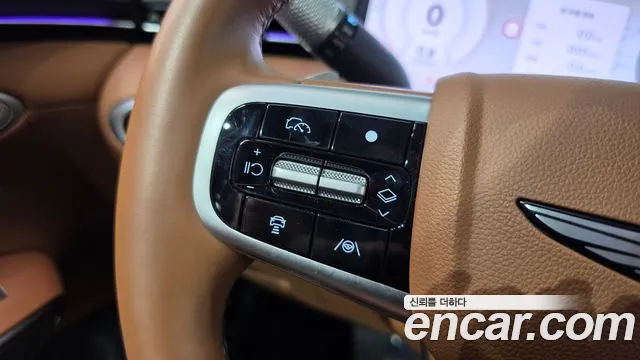 Genesis GV70 2.5T Бензин 2WD — Фото автомобиля 15