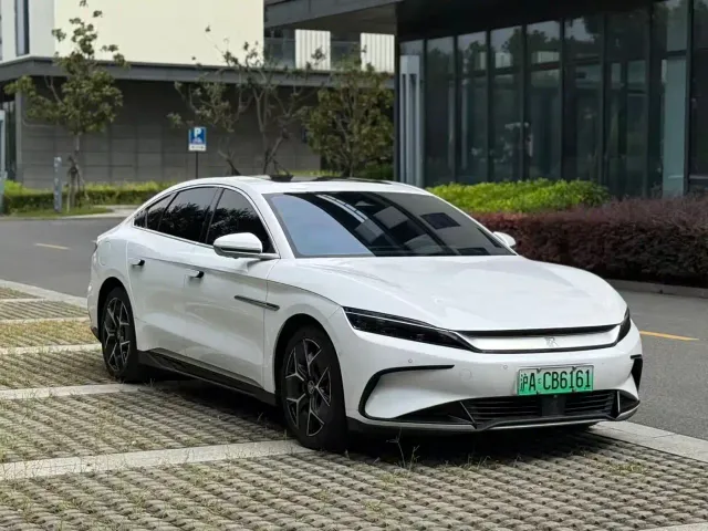 BYD Han — Фото автомобиля 3