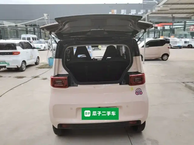 Wuling Hongguang Mini EV — Фото автомобиля 18