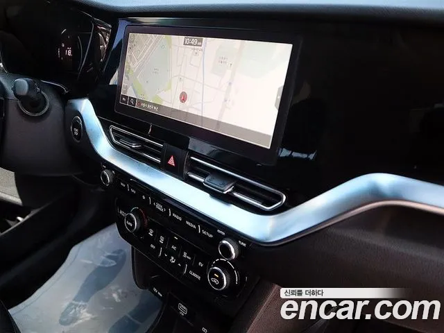 Kia Niro — Фото автомобиля 11
