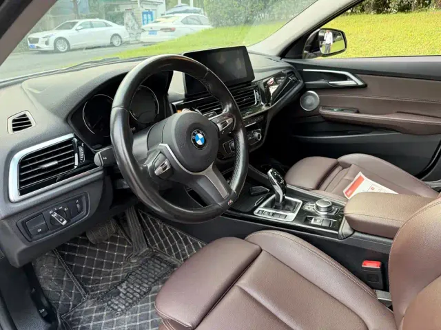 BMW 1 Series — Фото автомобиля 7