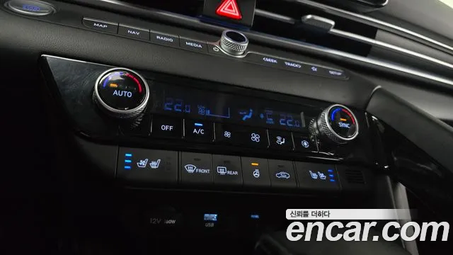 Hyundai Avante CN7 — Фото автомобиля 18