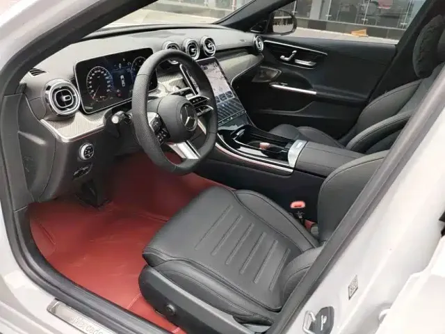 Mercedes-Benz C-Class — Фото автомобиля 5