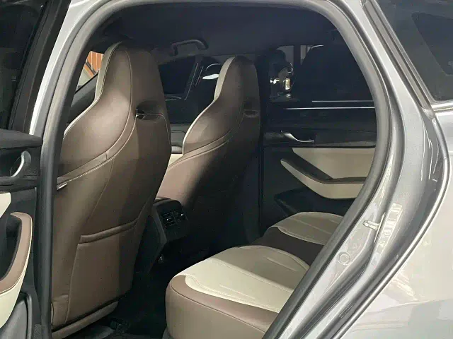 BYD Qin PLUS — Фото автомобиля 8