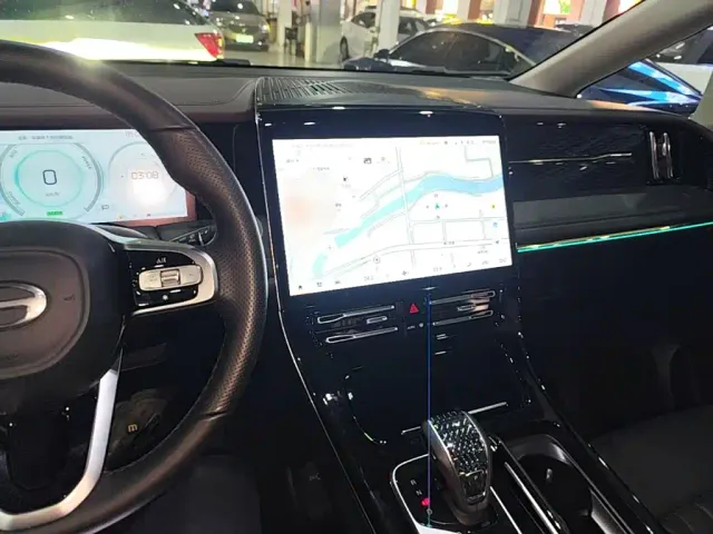 GAC Trumpchi M8 — Фото автомобиля 9