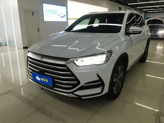 Фотография автомобиля — BYD Song Pro