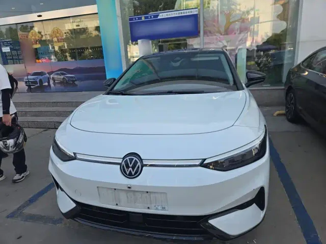 Volkswagen ID.7 Vizzion — Фото автомобиля 2
