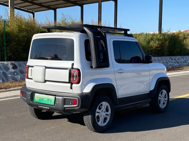 Baojun Yep — Фото автомобиля 4