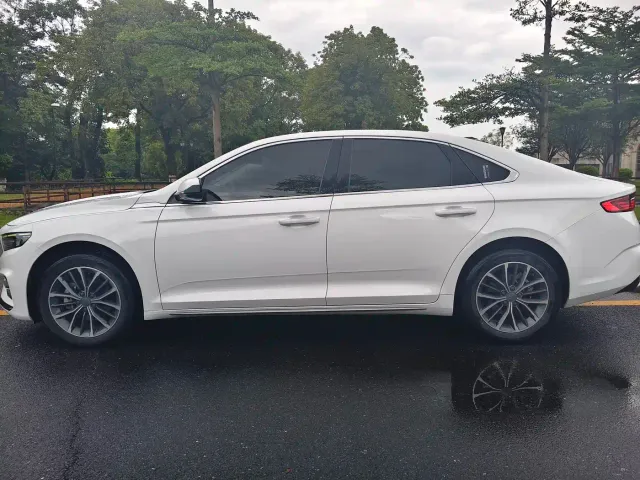 Geely Xingrui — Фото автомобиля 3