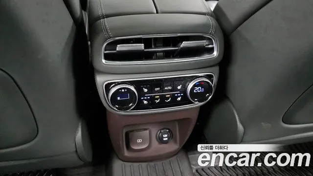 Genesis GV80 3.5T Бензин AWD — Фото автомобиля 18