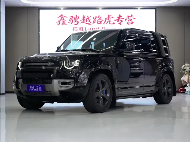 Land Rover Defender — Фото автомобиля 3
