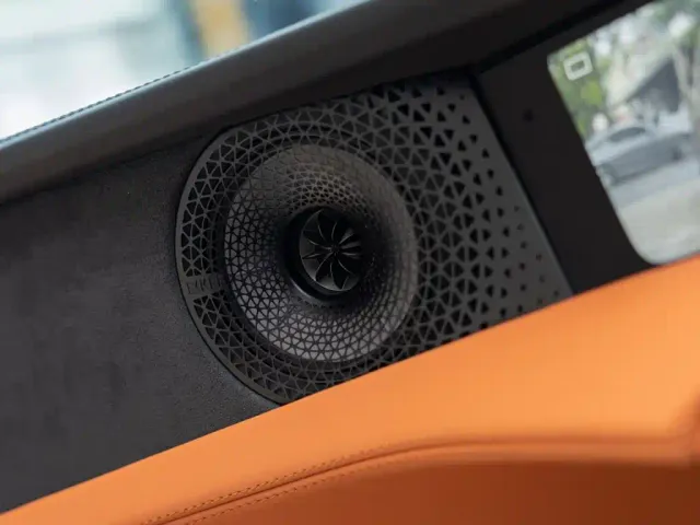 Lotus Emeya — Фото автомобиля 18