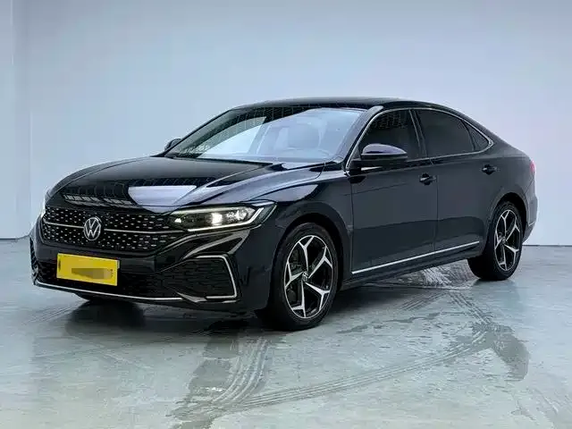 Фотография автомобиля — Volkswagen Passat